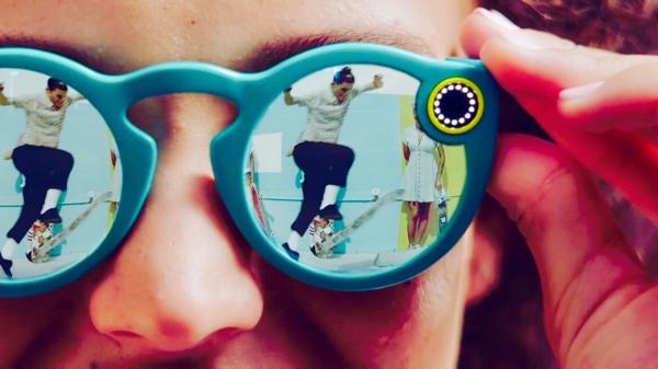 Snapchat cambia de nombre y estrena “Spectacles”, su primer producto de hardware