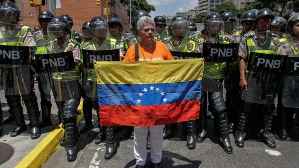 Toma de Venezuela: la oposición sale hoy a la calle en un clima de máxima tensión por las amenazas de Nicolás Maduro