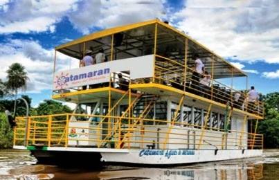 Con tour operadores italianos, catamarán realiza paseo inaugural por la Bahía de Asunción