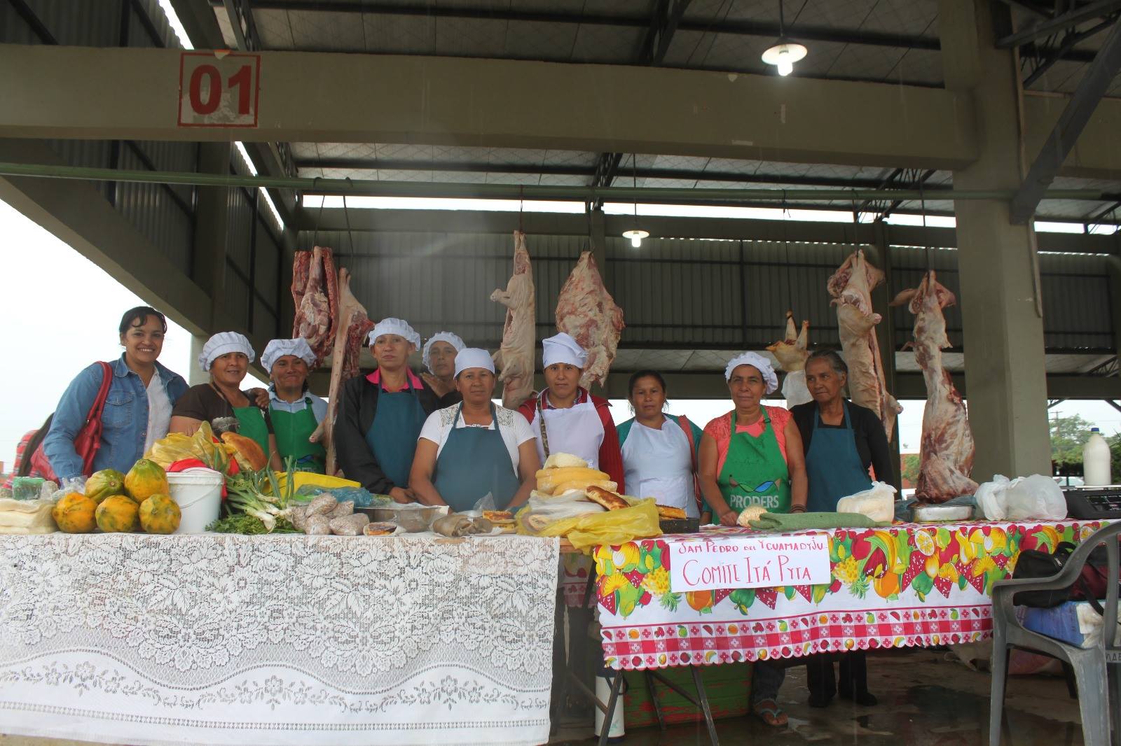 Mujeres rurales muestran su potencial productivo en feria organizada por el MAG