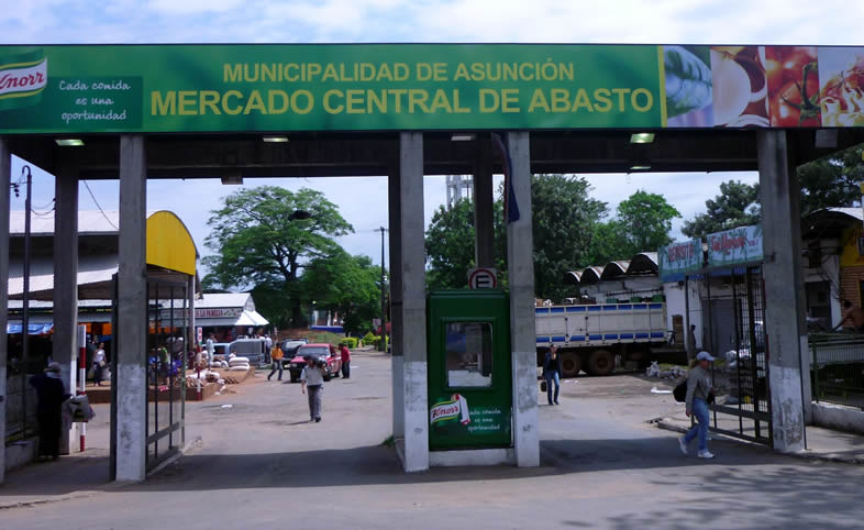 Mercado de abasto sin energía eléctrica desde anoche