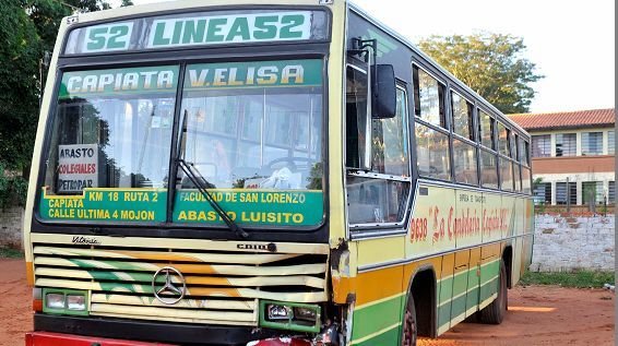 Niña fallece al intentar cruzar la ruta