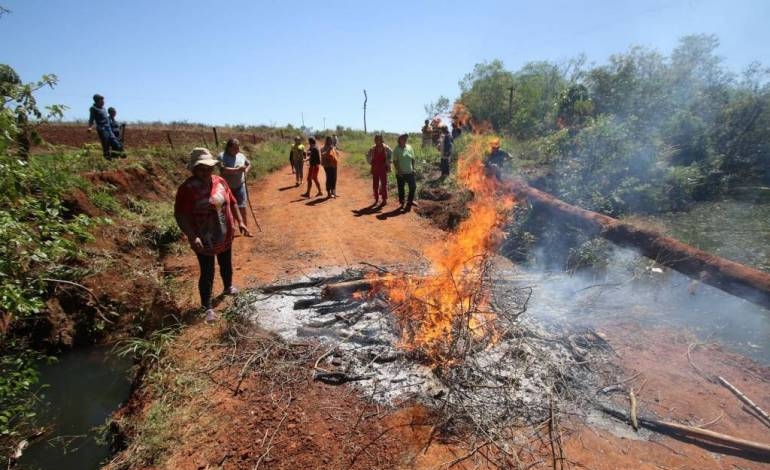 Senado ratifica decisión de expropiar tierras de Guahory