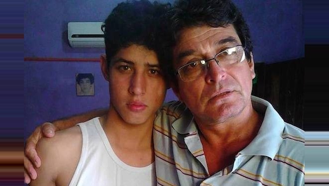 El milagro de Carlos Bernal: Salió de alta y ya está en su casa