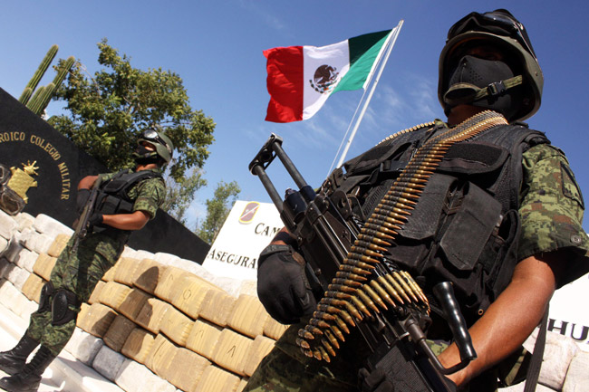 Guerra contra el narcotráfico triplicó homicidios en México desde 2007