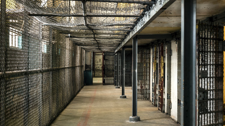 La peor fuga de una cárcel de la historia grabada en video