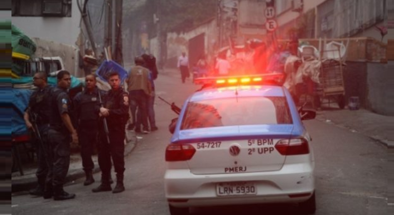 Asesinan a motociclista en Brasil, al entrar a una favela siguiendo su GPS