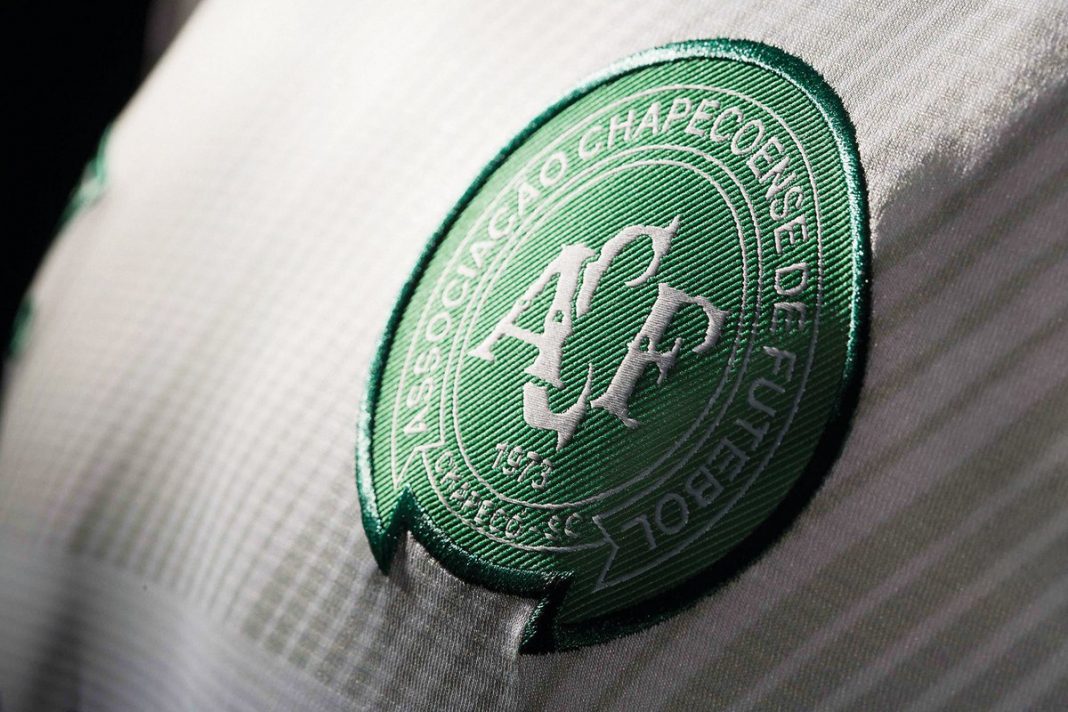 Todos los clubes de la APF jugarán con la insignia de Chapecoense