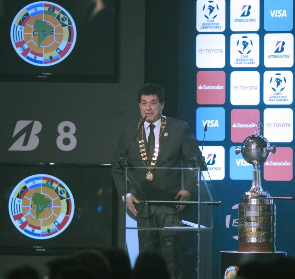 Horacio Cartes será galardonado en el sorteo de la Copa Libertadores