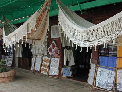 Continúa Exhibición de Hamacas en Pirayú