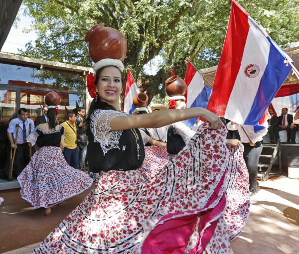 “La mujer paraguaya fue es y será agente de desarrollo en el país”