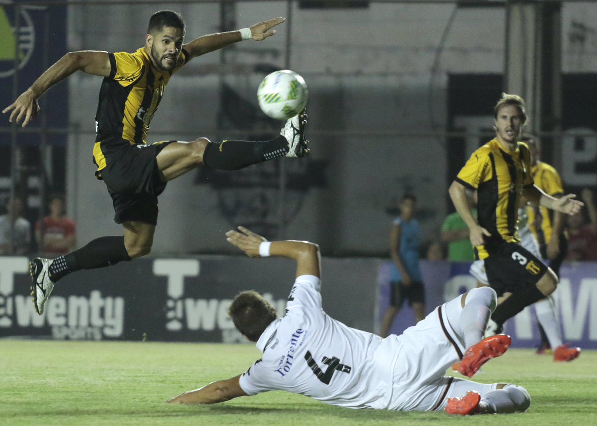 Segundo triunfo al hilo del campeón