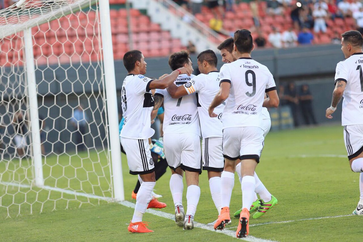 Olimpia volvió con goleada