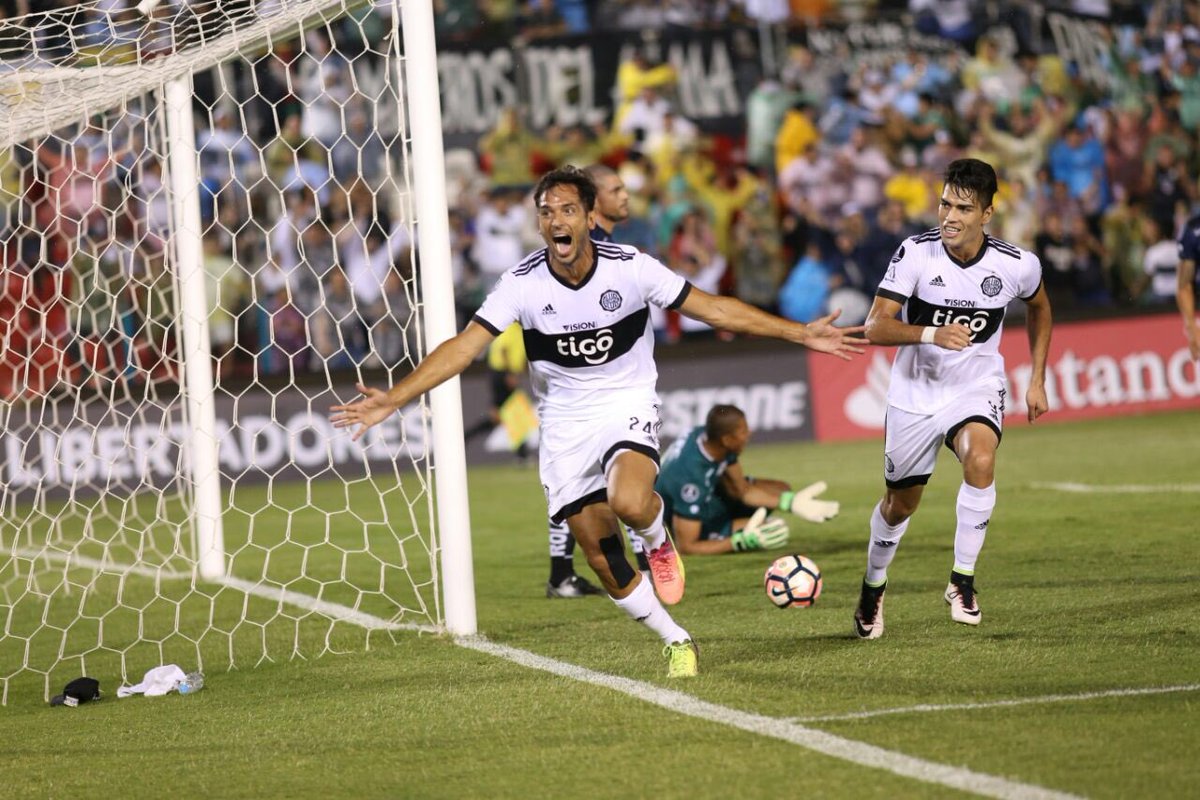 Olimpia defendió su estirpe copera