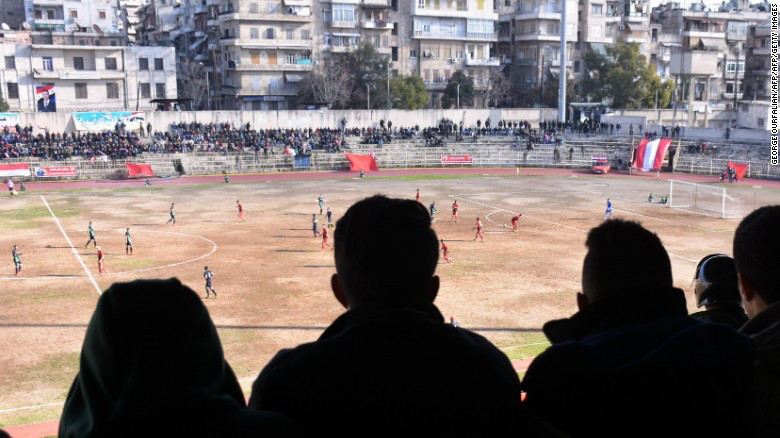 Rabia vs. alegría: Así se juega al fútbol en las ruinas de Aleppo, Siria