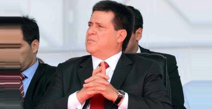 Cartes duda si aceptarán su renuncia