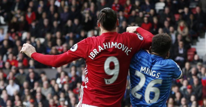 Suspenden por tres partidos a Ibrahimovic