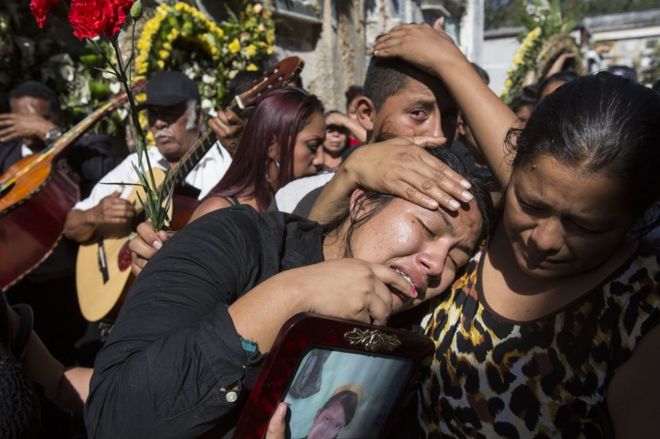 Asesinatos y violaciones: el horrible historial del Hogar Virgen de la Asunción, el albergue de Guatemala en el que murieron 40 menores