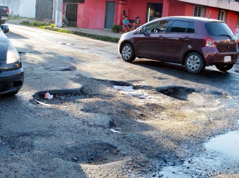 Jóvenes de San Lorenzo se movilizarán contra baches