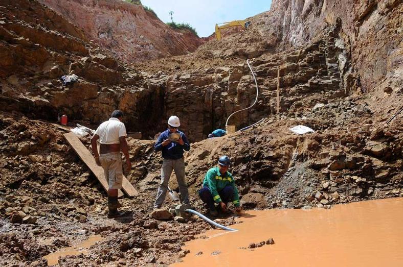 Ningún político del conflicto en Guairá figura en catastro minero, dice Viceministerio de Minas y Energía