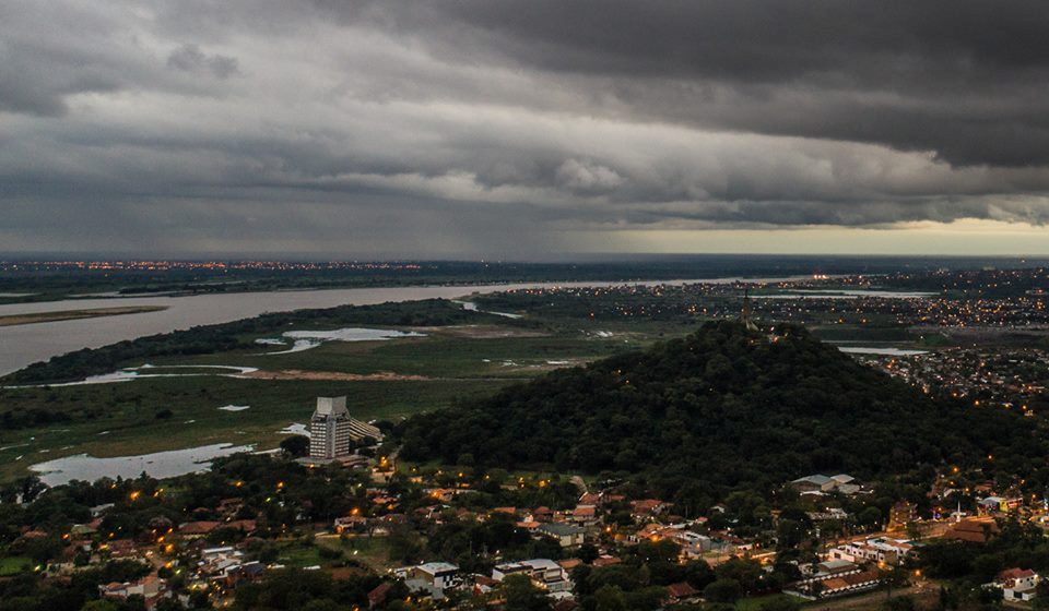 Viernes con ambiente fresco y lluvias intermitentes