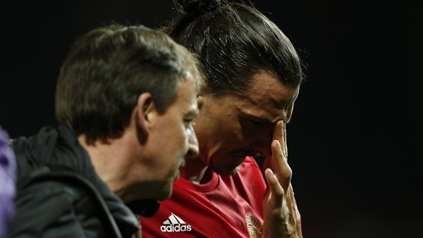 La lesión de Ibrahimovic en la rodilla es “significativa” y aumentan los rumores de su retiro