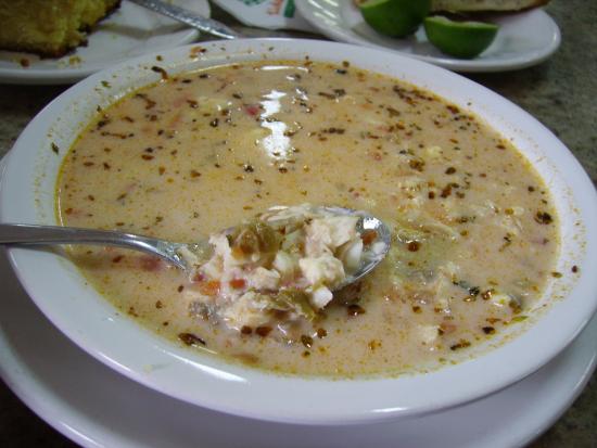 Comedor del Bañado Tacumbú con variado menú por Semana Santa