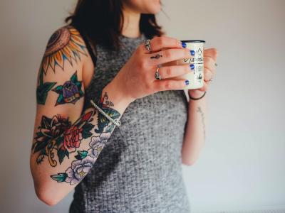 ¿Por qué son permanentes los tatuajes?