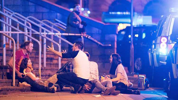 Policía británica confirmó que el autor del atentado de Manchester murió accionando una bomba casera