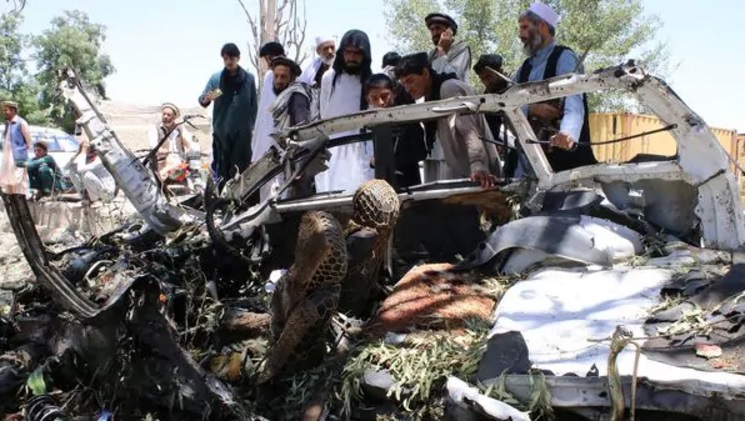 Ramadán sangriento en Afganistán: al menos 18 muertos por explosión de coche bomba