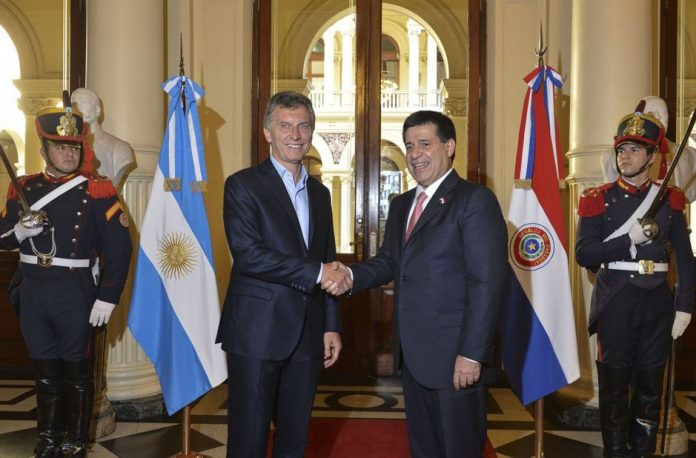Horacio Cartes celebra acuerdo con gobierno argentino sobre deuda de Yacyretá