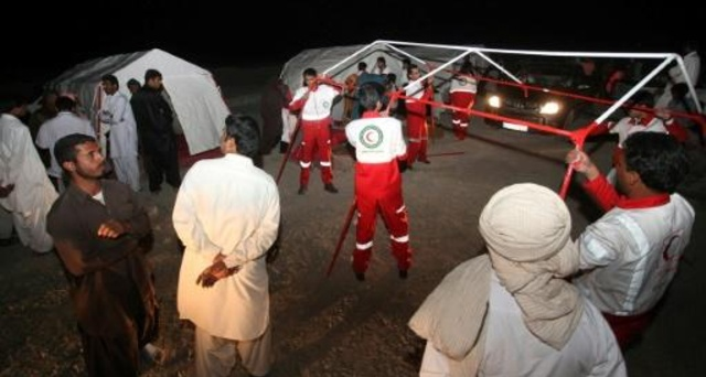 Al menos tres muertos y más de 300 heridos por terremoto en Irán