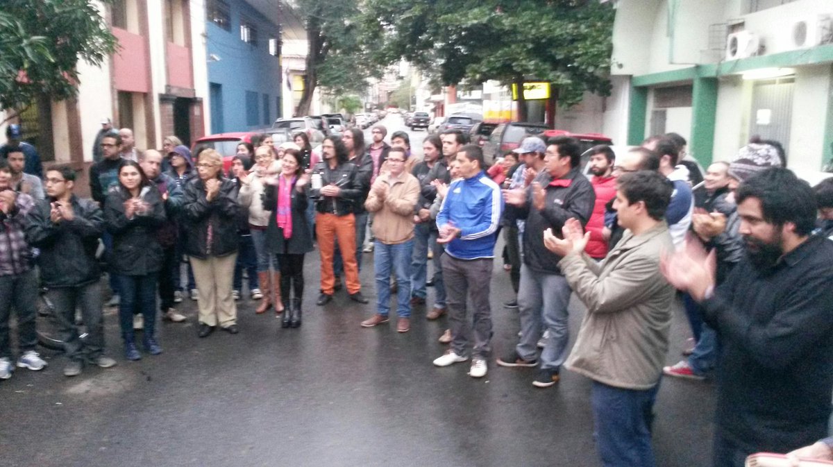 Periodistas de Última Hora continúan sin respuestas de parte de autoridades de su diario