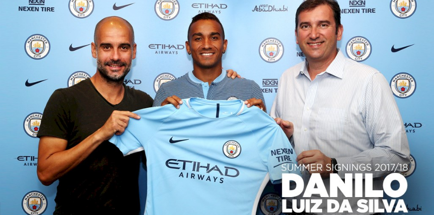 Danilo es nuevo futbolista del Manchester City