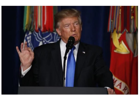 Trump considera que un retiro rápido de Afganistán dejaría “un vacío” a terroristas