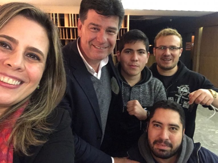Jóvenes liberales, oficialmente refugiados en Uruguay