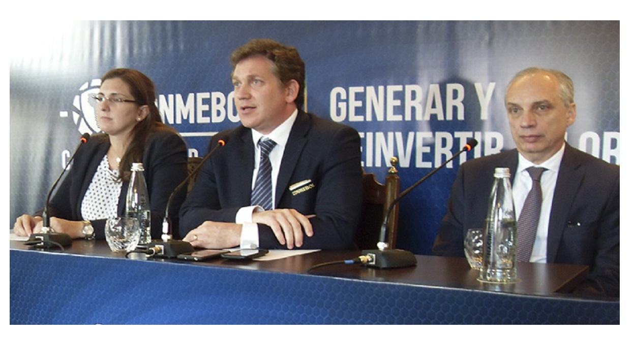 Polémica licitación de la Conmebol: empresa vinculada con el FIFA Gate comercializará derechos de sus torneos