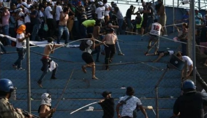 Más de 300 personas siguen detenidas e imputadas luego de incidentes en estadio de PJC