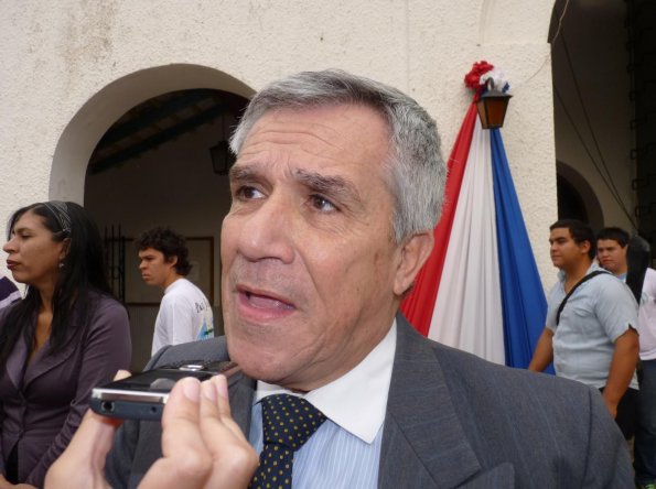Datos de cedulación y pasaporte no pueden tener seguridad nacional, asegura Galeano Perrone