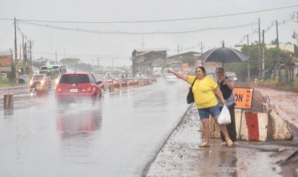 Anuncian lluvias y tormentas para ocho departamentos