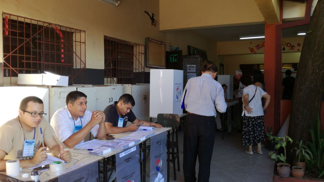 TSJE: No se puede votar con la contraseña de la cédula, solo con cédula actual o vencida