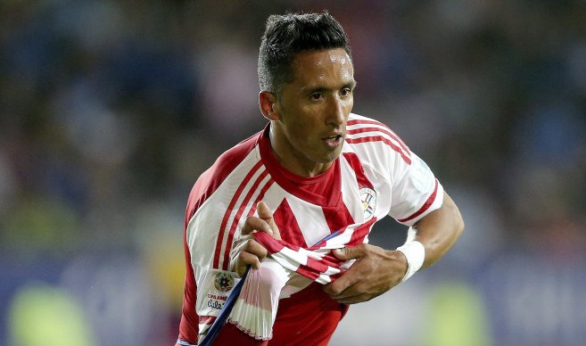 Lucas Barrios jugará en Argentinos Juniors