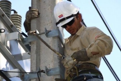 2000 usuarios quedaron sin luz este domingo