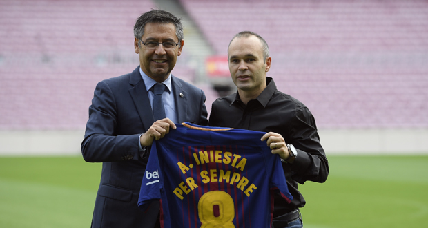 Iniesta piensa en dejar Barcelona