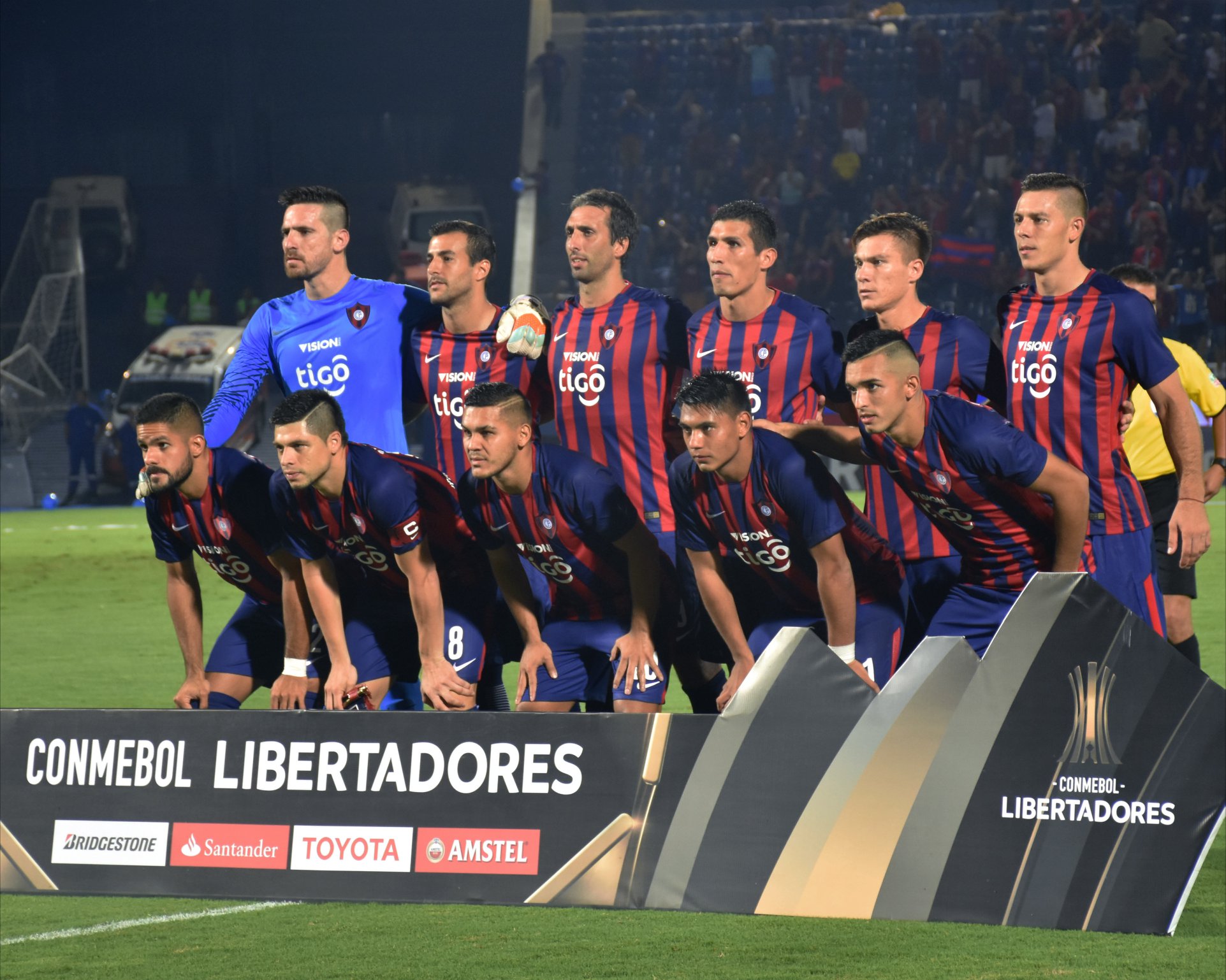 Defiende su invicto ante el campeón