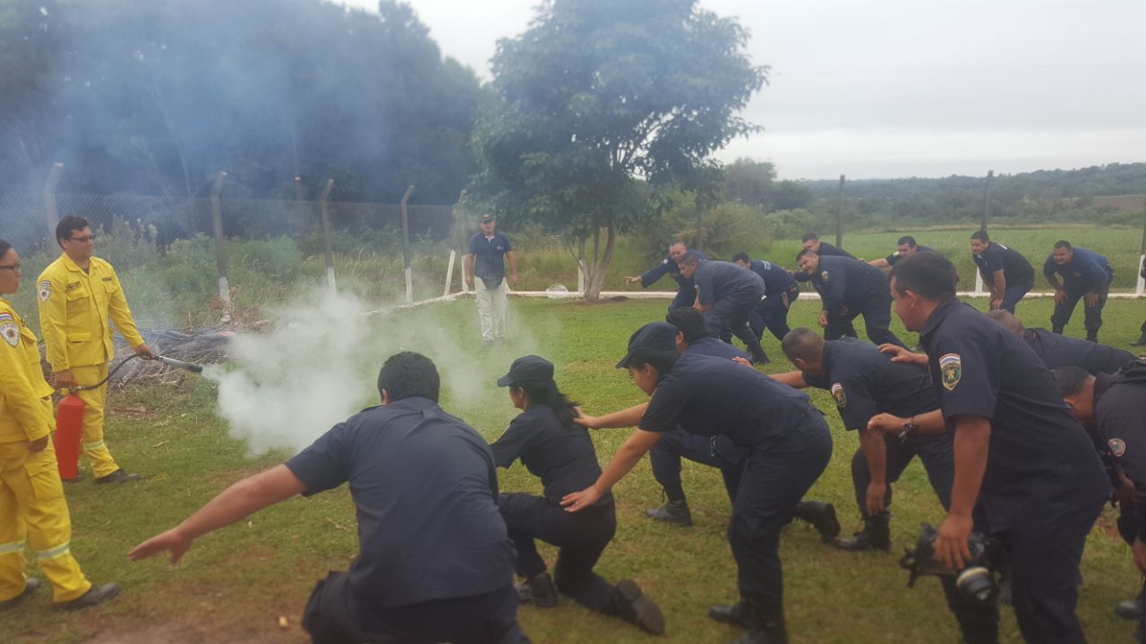 Encarnación: Agentes penitenciarios fueron instruidos en la aplicación de protocolos en casos de incendio y motín