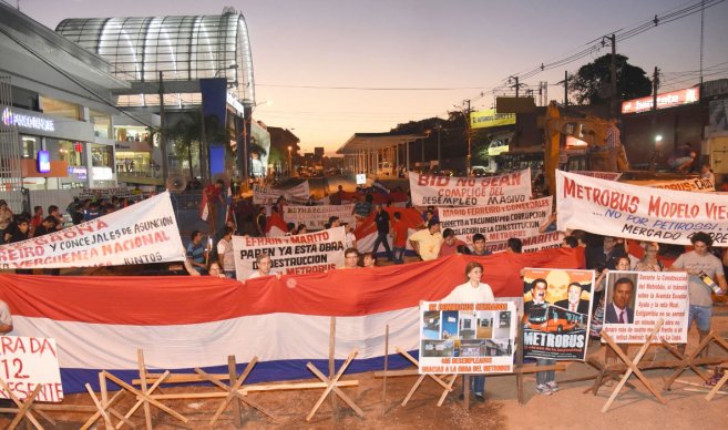 Frentistas del metrobús esperarán a ganador de elecciones presidenciales para negociar soluciones