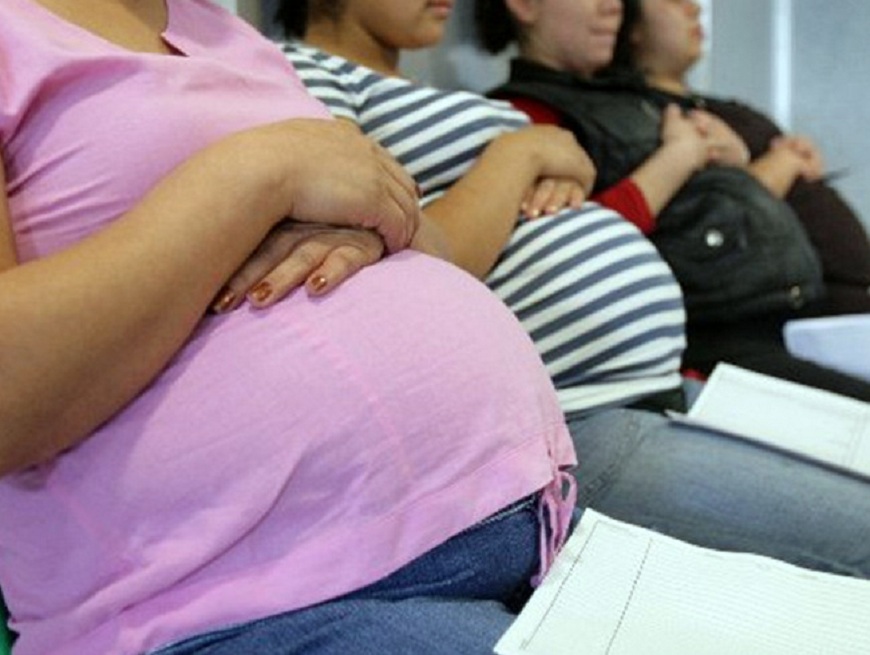 Desmienten la creencia de que las embarazadas deben comer por dos