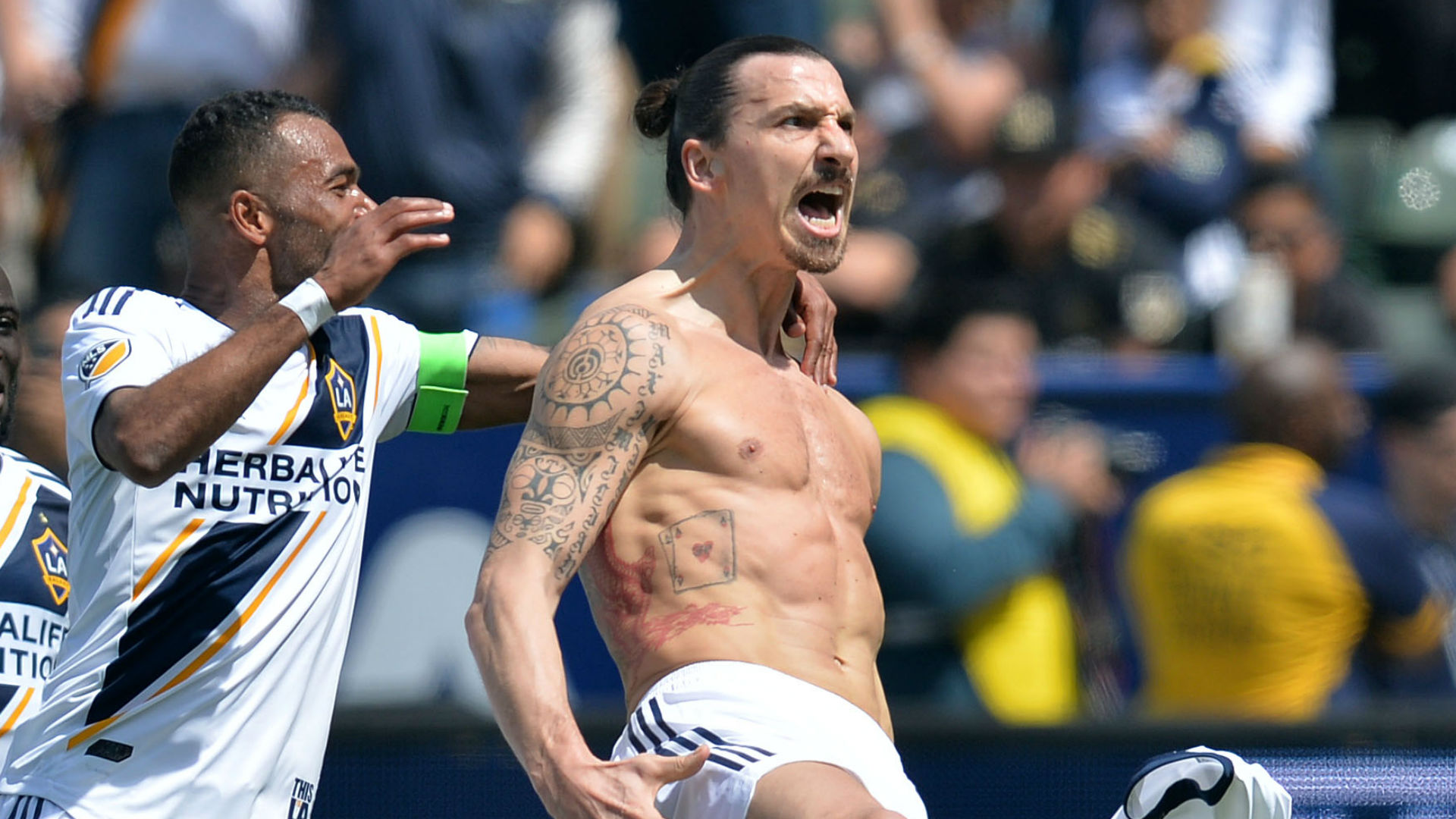 Ibrahimovic sería la sorpresa en WrestleMania 34