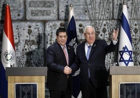 Partido opositor dice que decisión de mudar embajada paraguaya ante Israel “es un acomodo del presidente”
